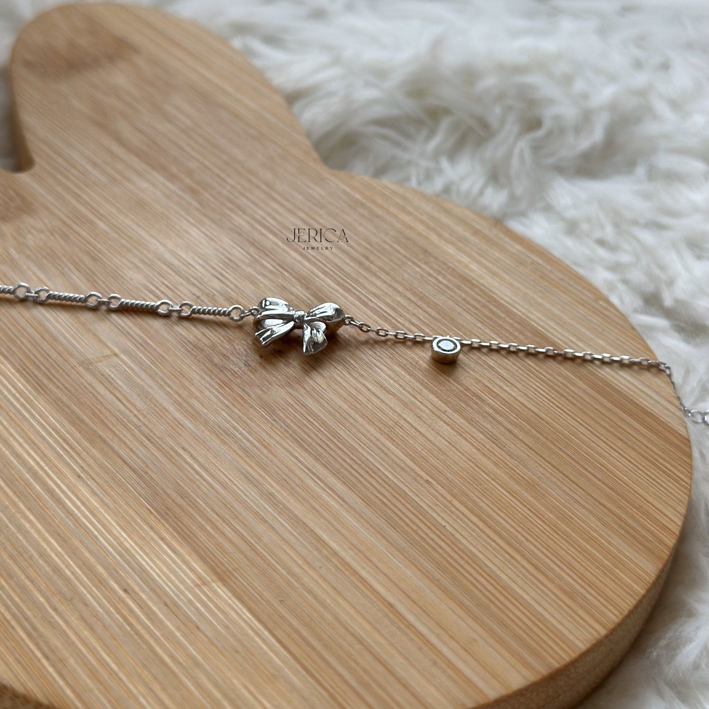 Bow Elegance Bracelet