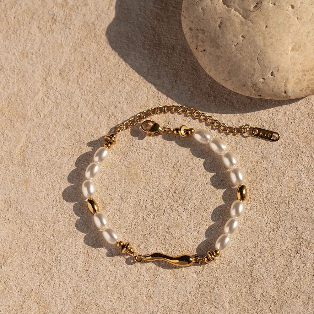 Pesona Pearl Bracelet