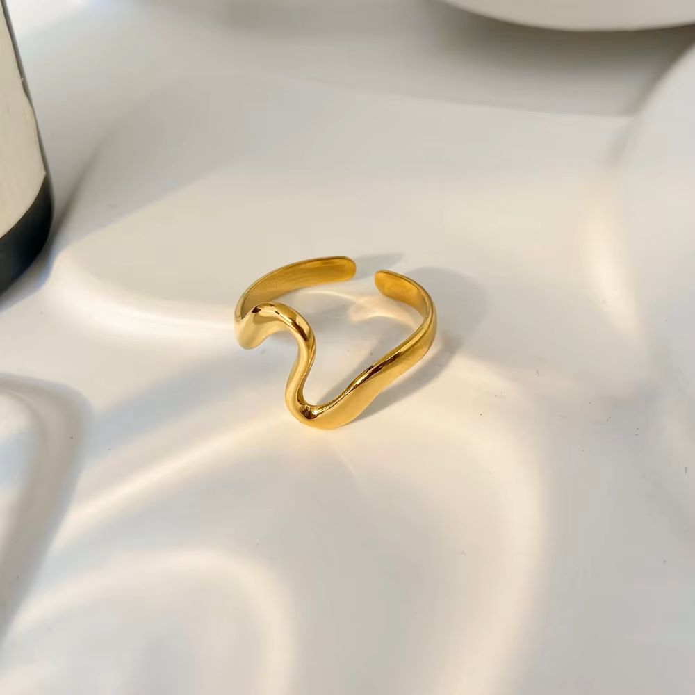 Vera Ring