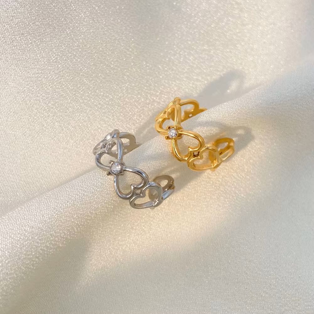 Amore Ring