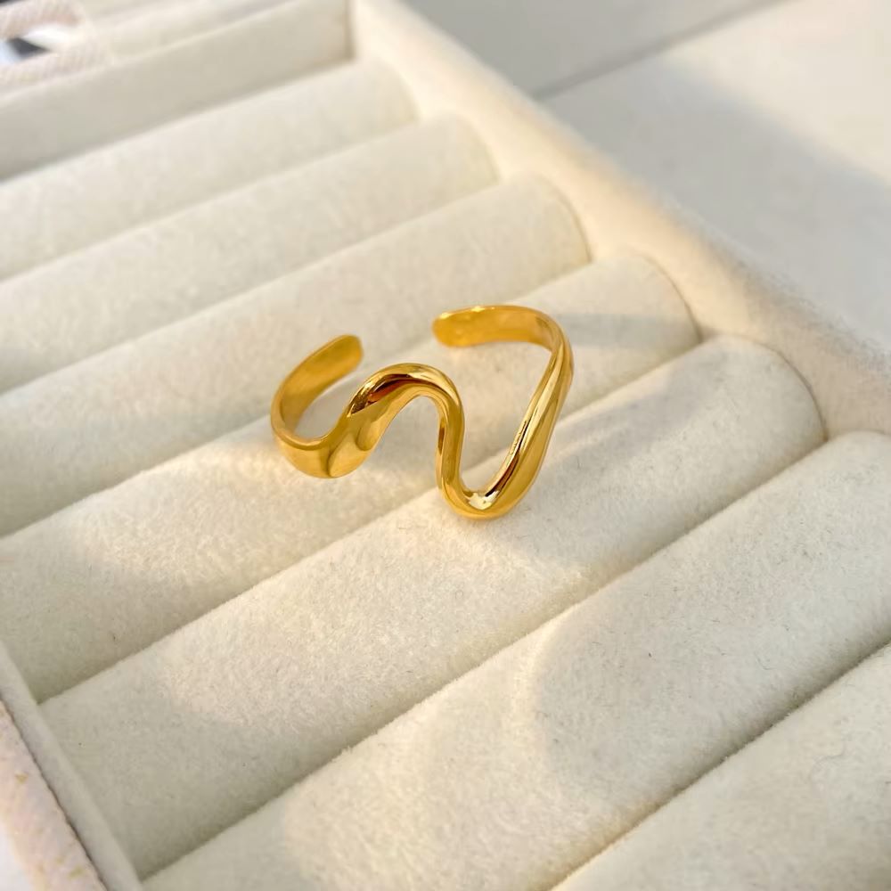 Vera Ring