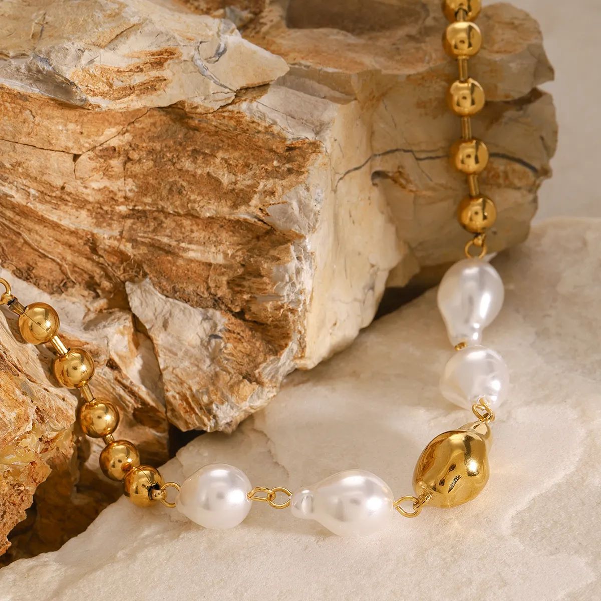 Gema Pearl Bracelet