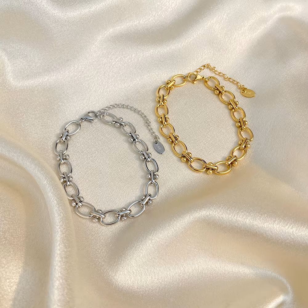Olivia Link Bracelet
