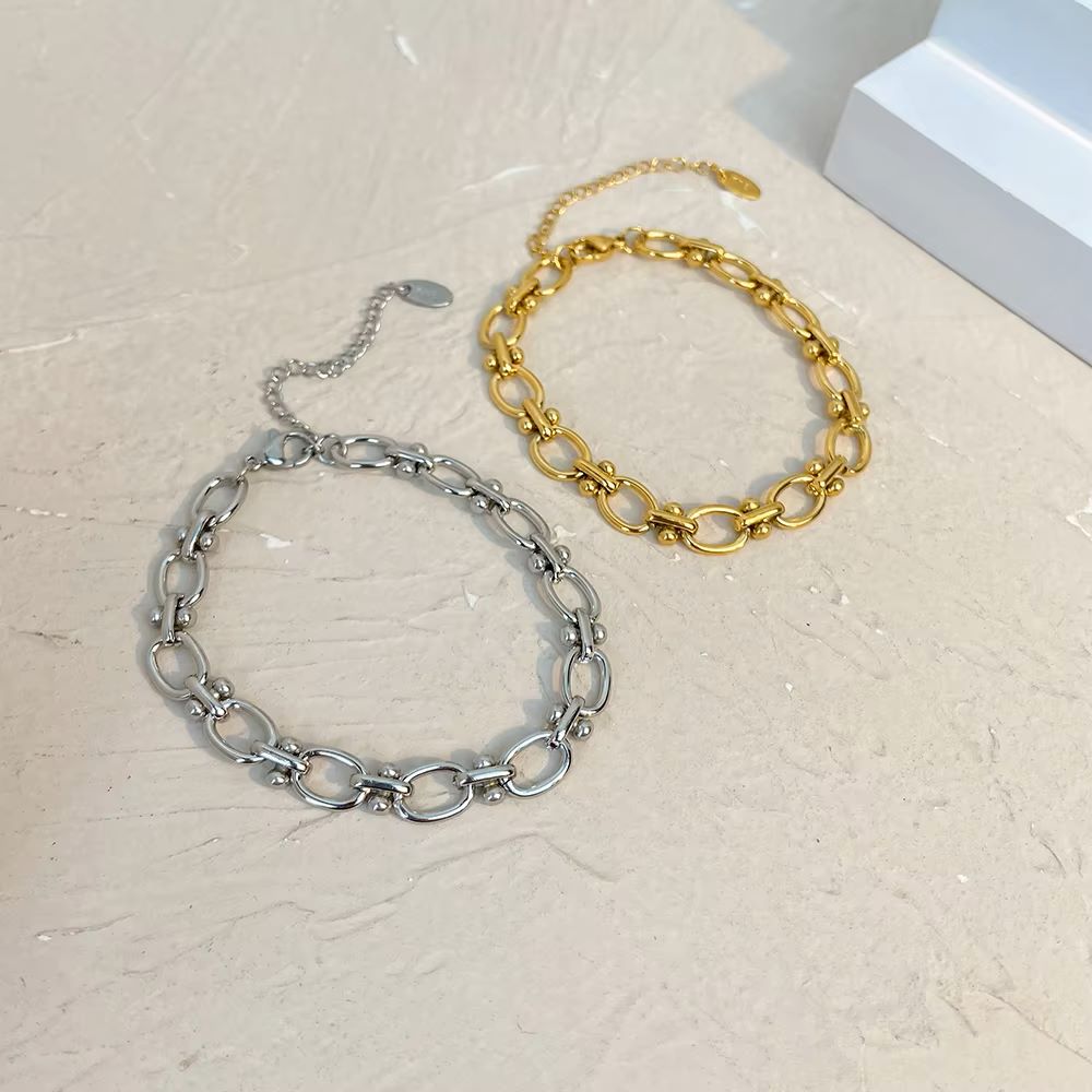 Olivia Link Bracelet