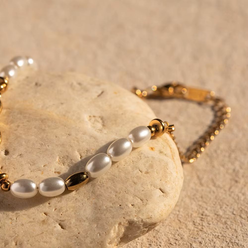 Pesona Pearl Bracelet