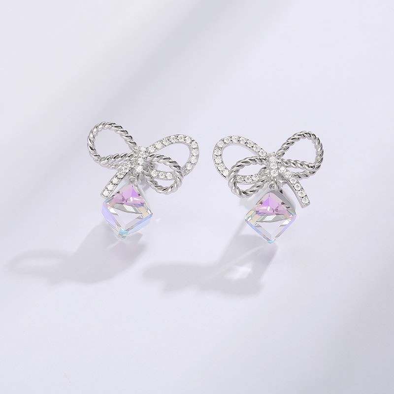 Elegance in Crystal Bows Earrings and Necklace Set