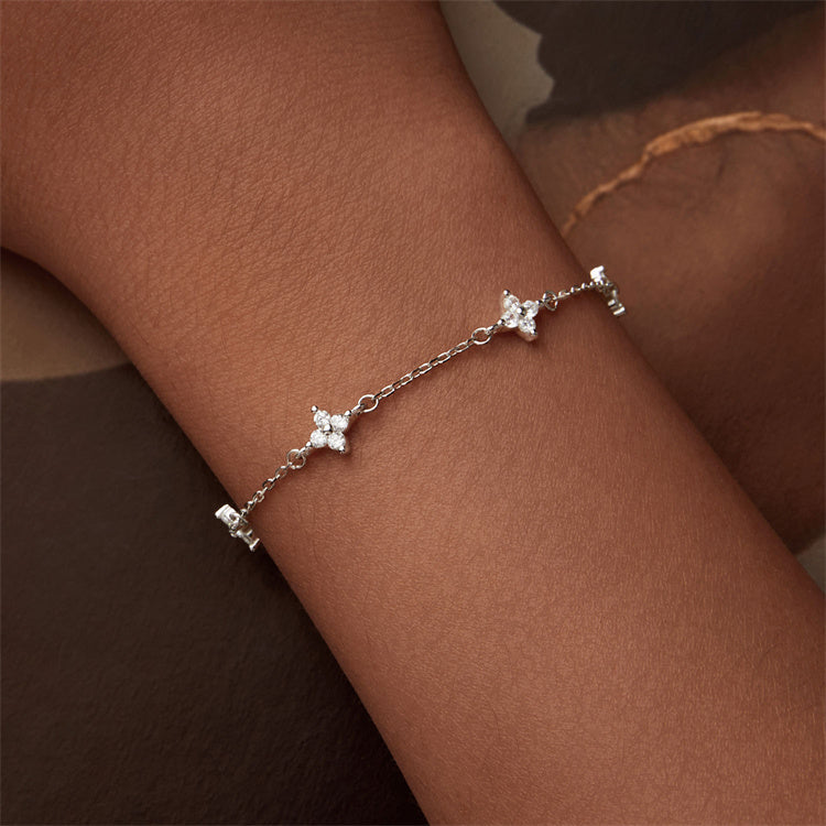 Clover Sparkle Bracelet