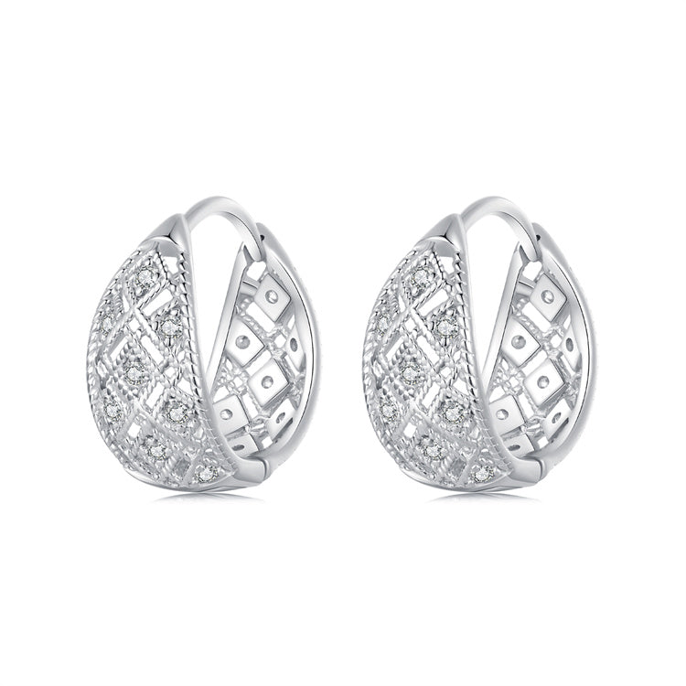 Classic Diamond Carved Huggies Earrings