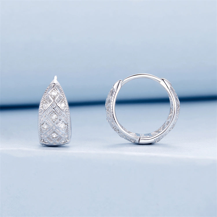 Classic Diamond Carved Huggies Earrings