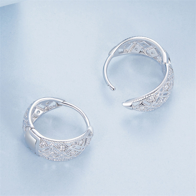 Classic Diamond Carved Huggies Earrings