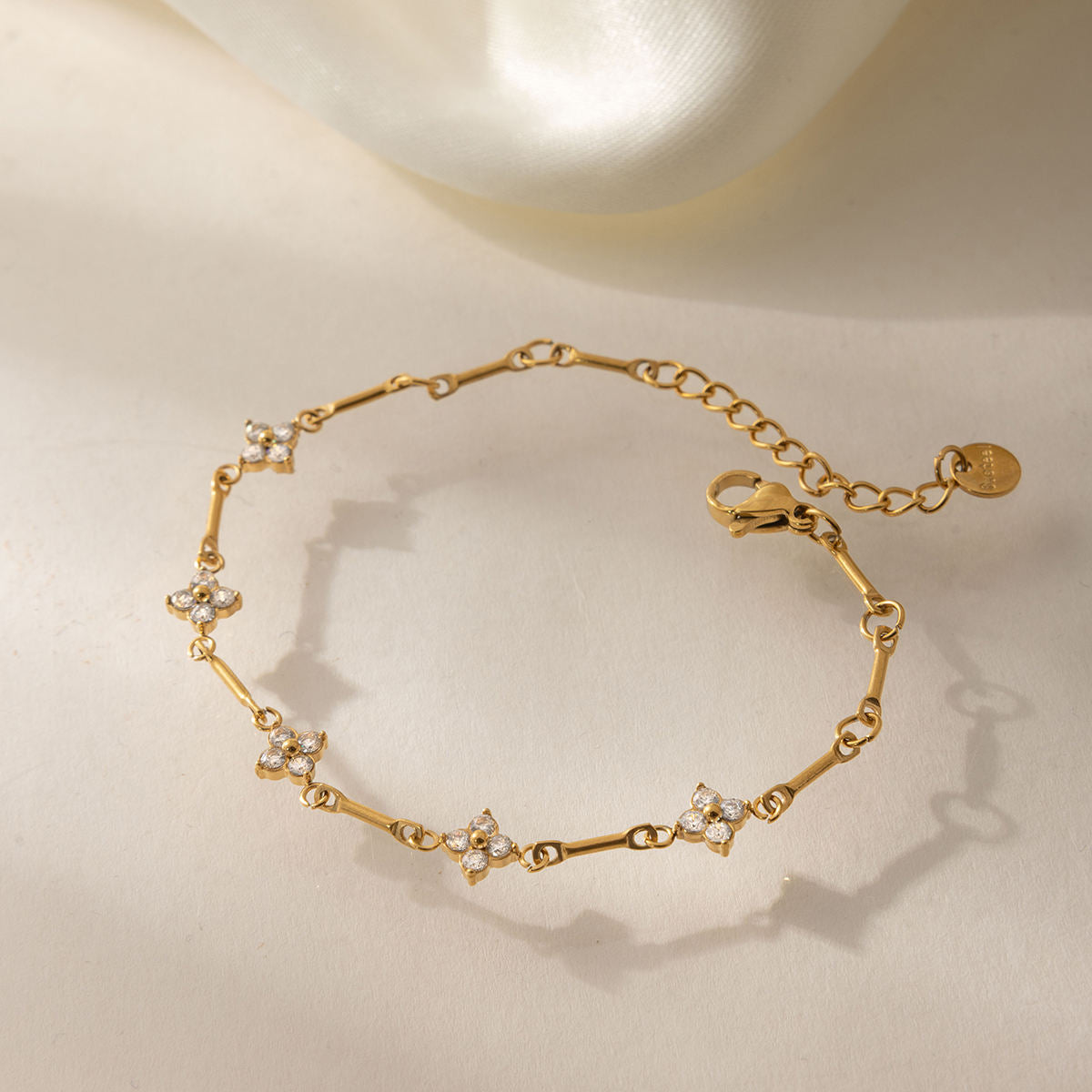 Clover Link Bracelet