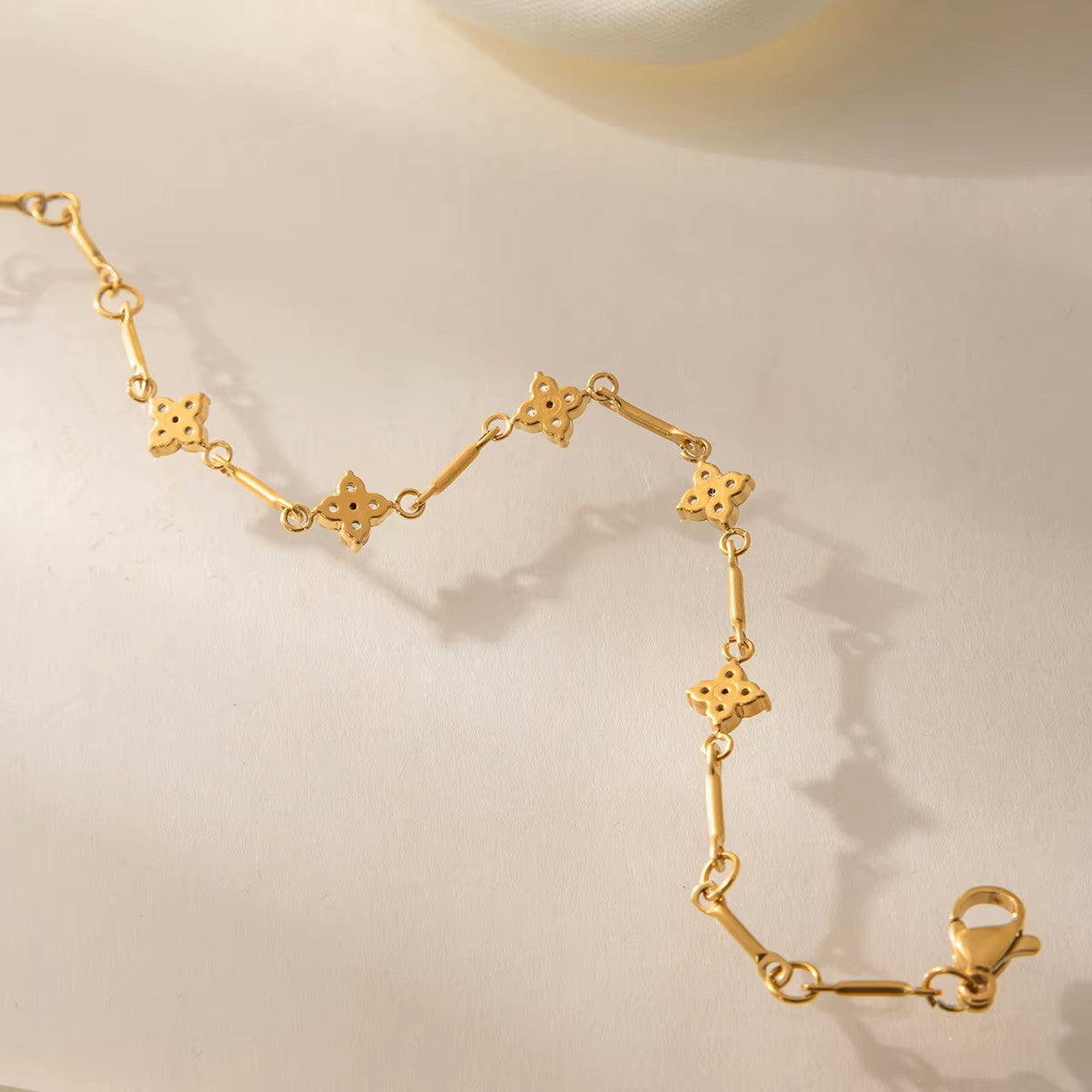 Clover Link Bracelet