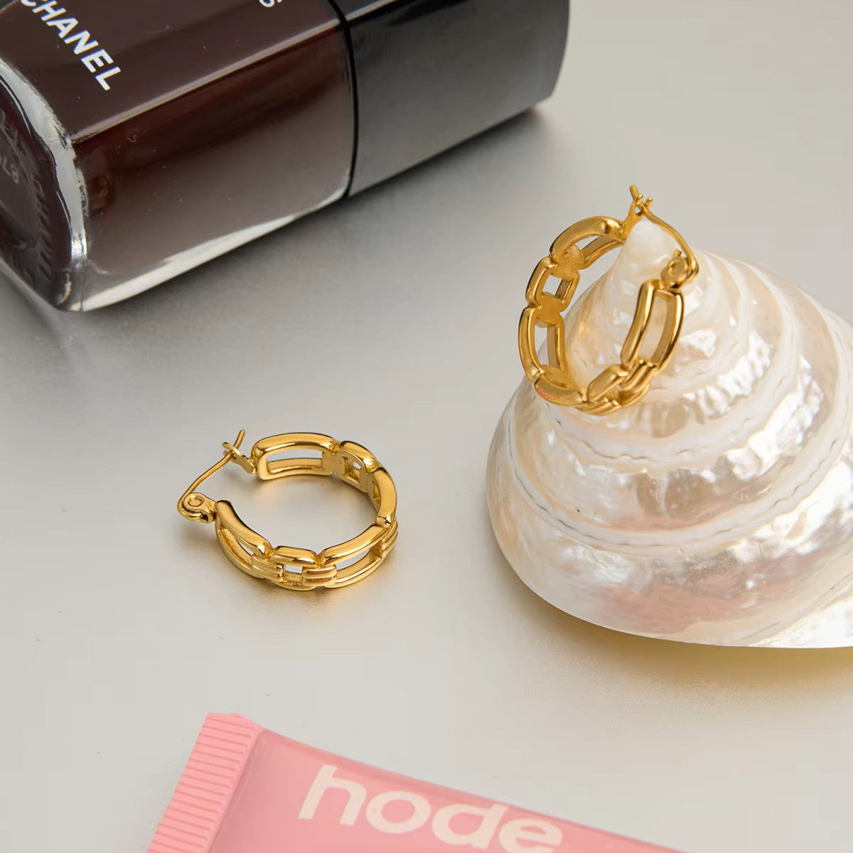 Luna Link Hoop Earrings